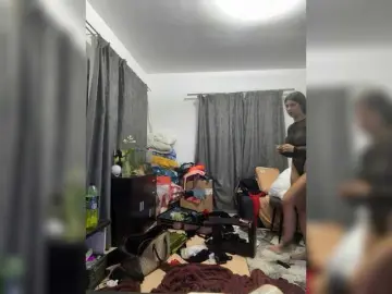 DiamondXx  live sex cam