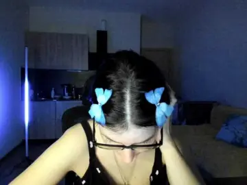 F1t-girl-number-0ne  live sex cam