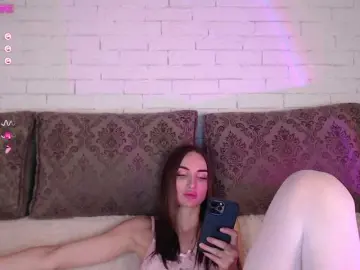 Selena-Broooks  live sex cam