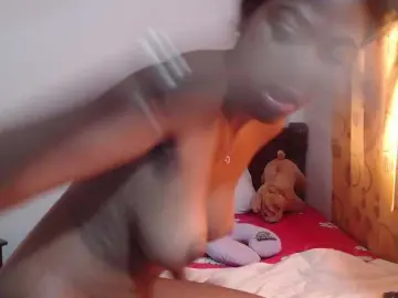 Stormihills  live sex cam