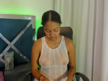 Stormihills  live sex cam