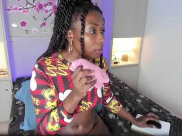 TaylorBloom  live sex cam