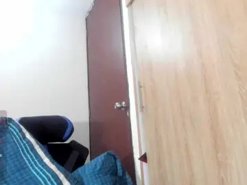 Dayhanshelby  live sex cam