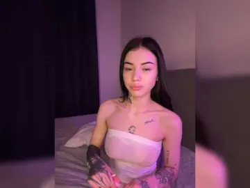 -dkny-  live sex cam