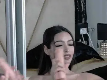 AishaSkye  live sex cam