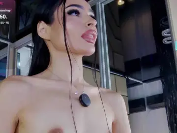AishaSkye  live sex cam
