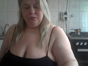 AriannaMilf  live sex cam