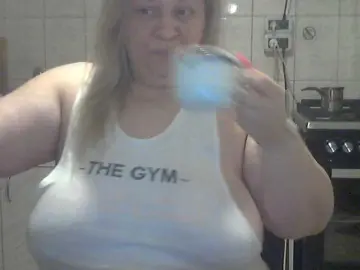 AriannaMilf  live sex cam