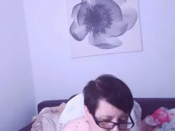 ChristaRose  live sex cam