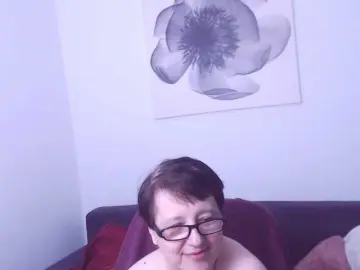 ChristaRose  live sex cam