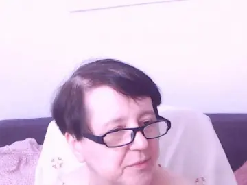 ChristaRose  live sex cam