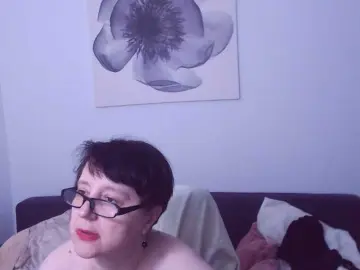 ChristaRose  live sex cam