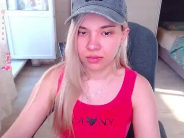 Lana--Nova  live sex cam