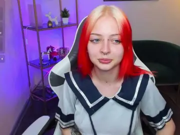 LiaRivera  live sex cam
