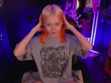 LiaRivera  live sex cam