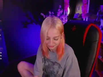 LiaRivera  live sex cam