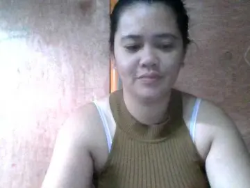 LovelyShaxxx3  live sex cam