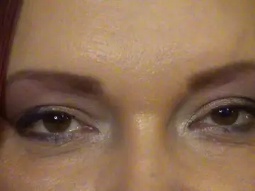 NicoleSinn  live sex cam