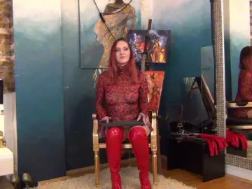 NicoleSinn  live sex cam