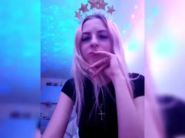 PiperPerri  live sex cam