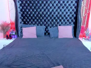 RebecaDiamond  live sex cam