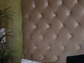 TiffanyTaboo  live sex cam