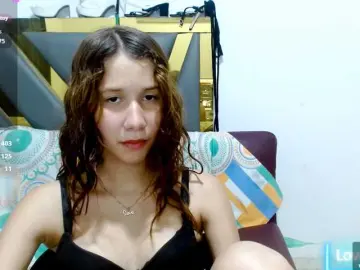 Antonela18  live sex cam