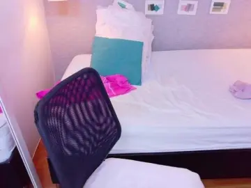 Kiara-evanss  live sex cam