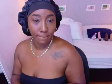 Kiara-evanss  live sex cam