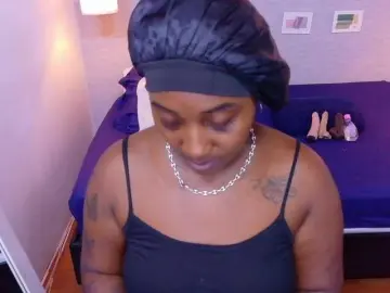 Kiara-evanss  live sex cam