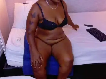 Kiara-evanss  live sex cam