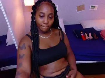 Kiara-evanss  live sex cam