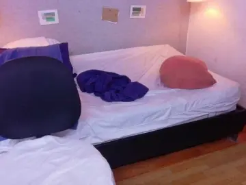 Kiara-evanss  live sex cam