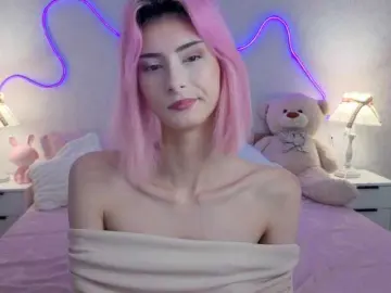 Kittysocutie  live sex cam