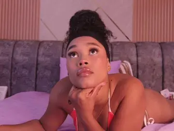 Naia-blesed  live sex cam