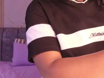 Naia-blesed  live sex cam