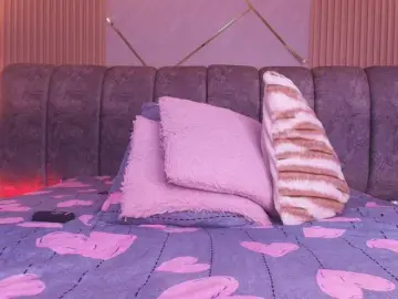 Naia-blesed  live sex cam