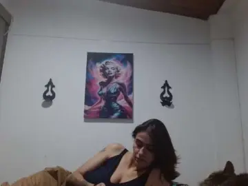 CrystalStarX  live sex cam