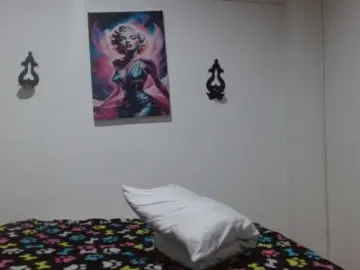 CrystalStarX  live sex cam
