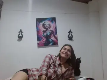 CrystalStarX  live sex cam