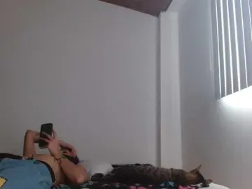 CrystalStarX  live sex cam