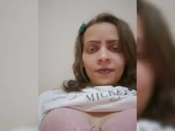Leilane31  live sex cam