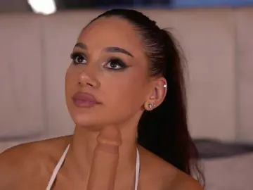 NinnaVoss  live sex cam