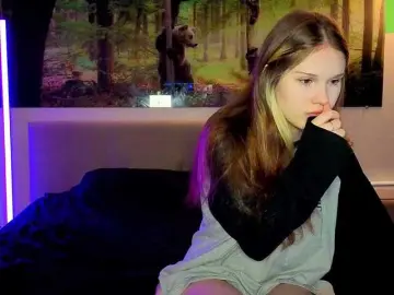 Cutie-fox20  live sex cam