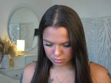 Zennda  live sex cam