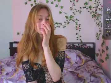 Candy-Floss  live sex cam