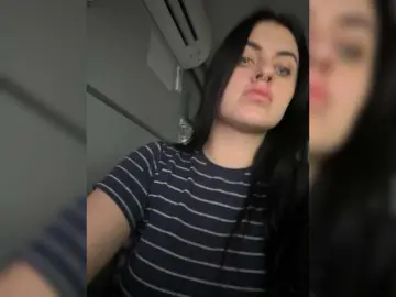 DarkLuna  live sex cam