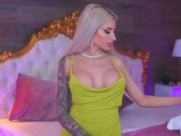 JuicyJessye  live sex cam