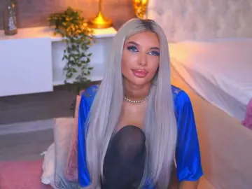 JuicyJessye  live sex cam