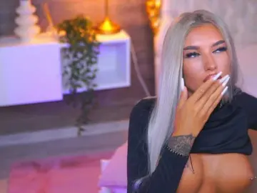 JuicyJessye  live sex cam